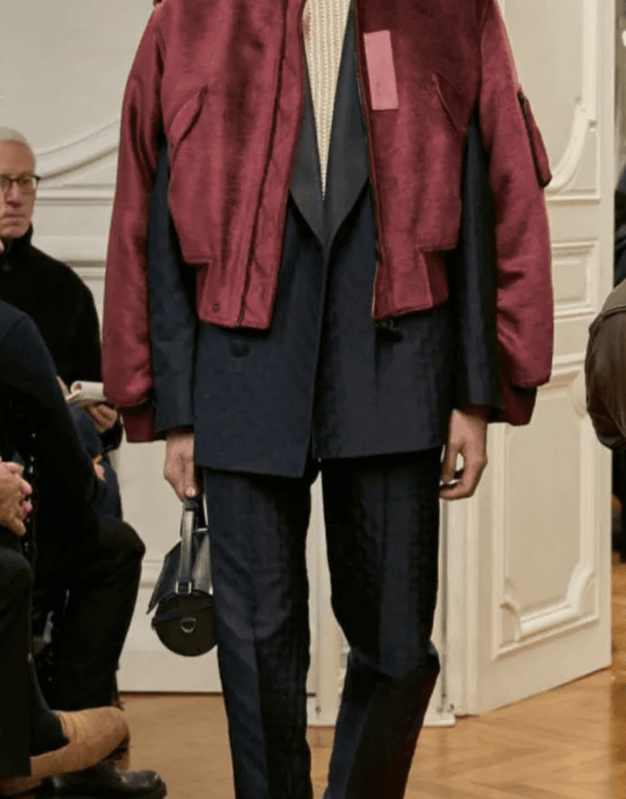 FW2024 Givenchy Bordeaux Velvet Bomber Jacket XGyFudN 1