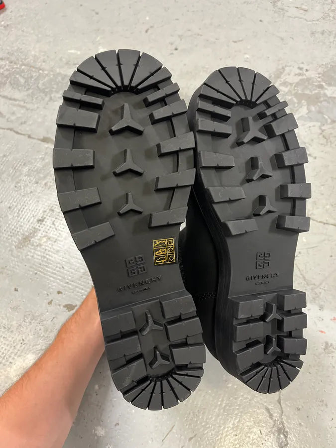 FW2024 Givenchy Storm High Black Boots EPcUzbi 8