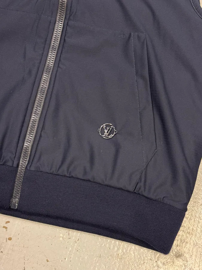 FW2024 Louis Vuitton Reversible Map Camo Fleece Vest tFCQQVM 9