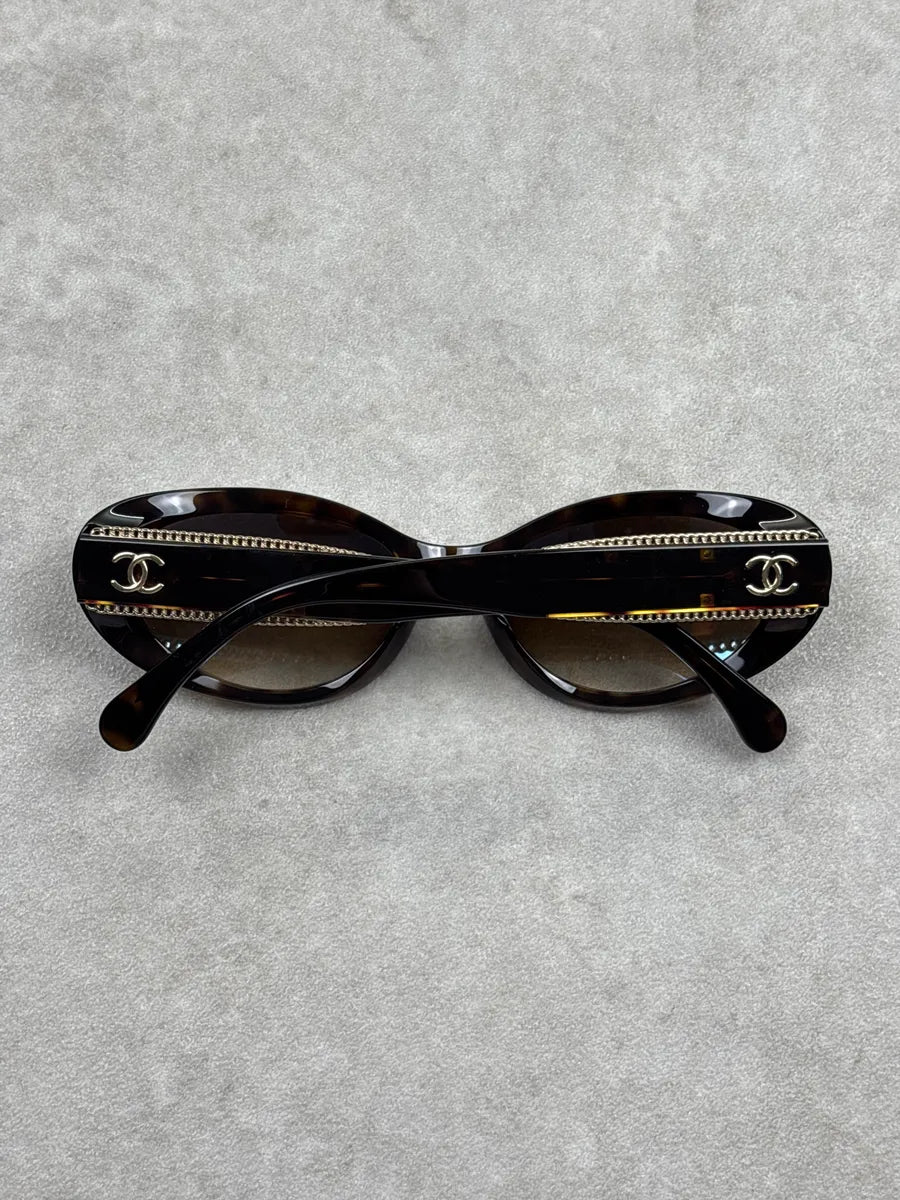 Chanel Brown Acetate Chain-Detail Sunglasses fzGSEBbf 5