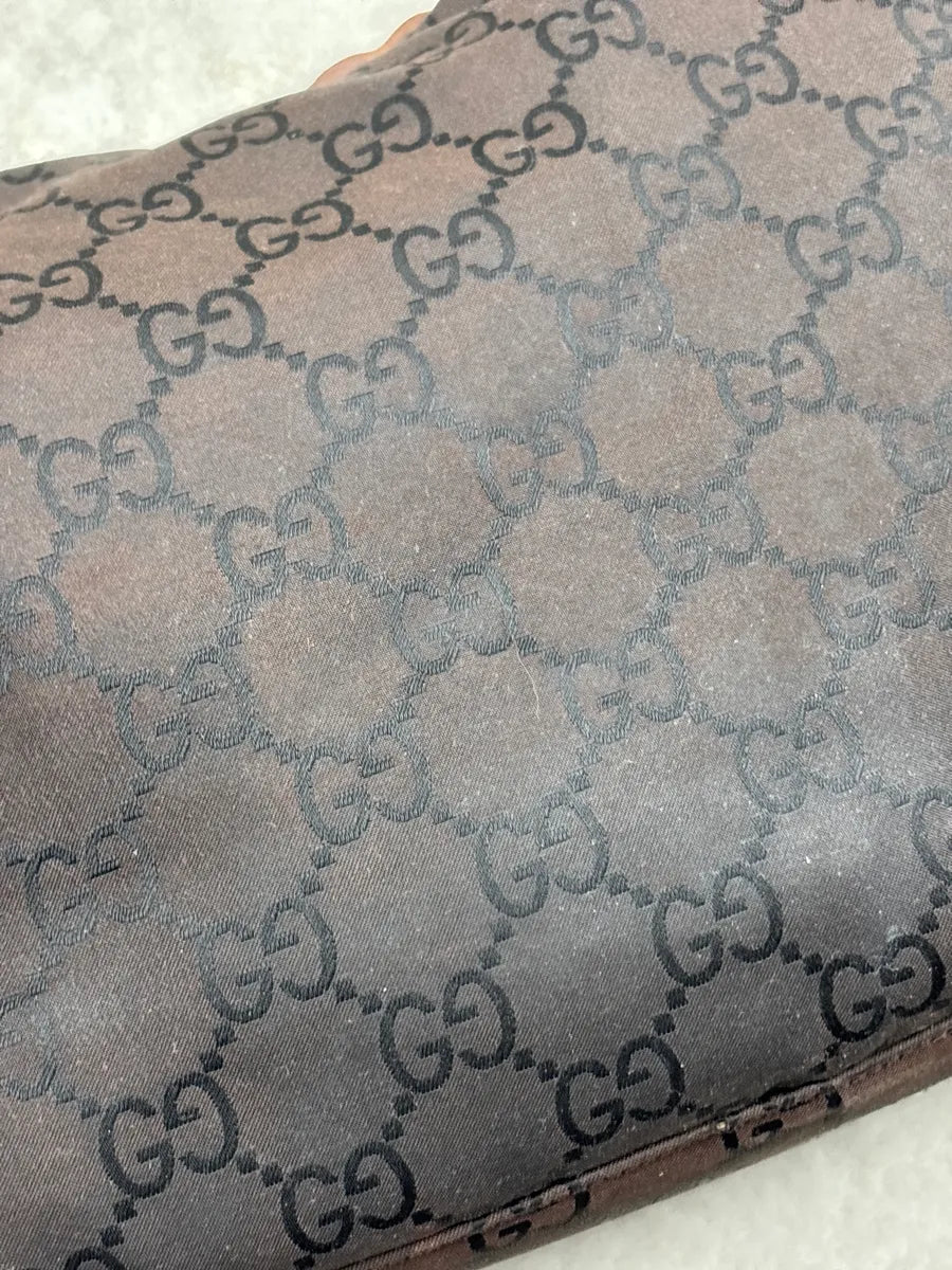 2000s Gucci Dark Brown Canvas GG Monogram Shoulder Bag gHSiWWvR 11
