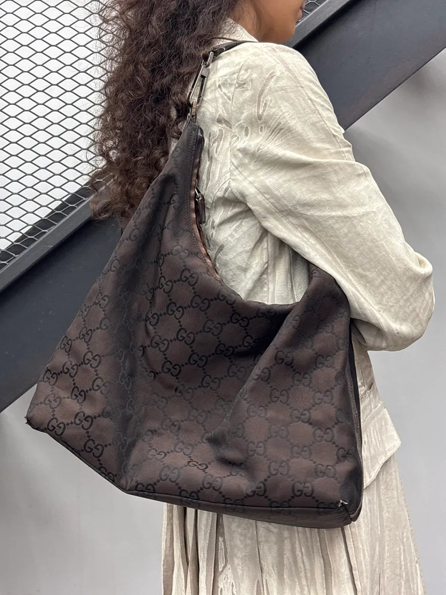2000s Gucci Dark Brown Canvas GG Monogram Shoulder Bag gHSiWWvR 2