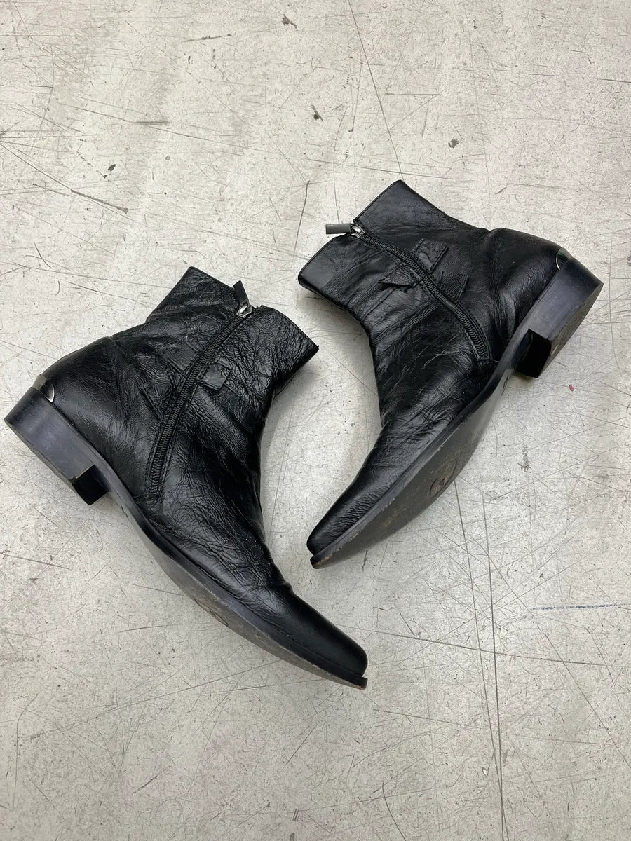 2000s Cavalli Studded Pointed Toe Black Leather Boots gMmiKRhL 2