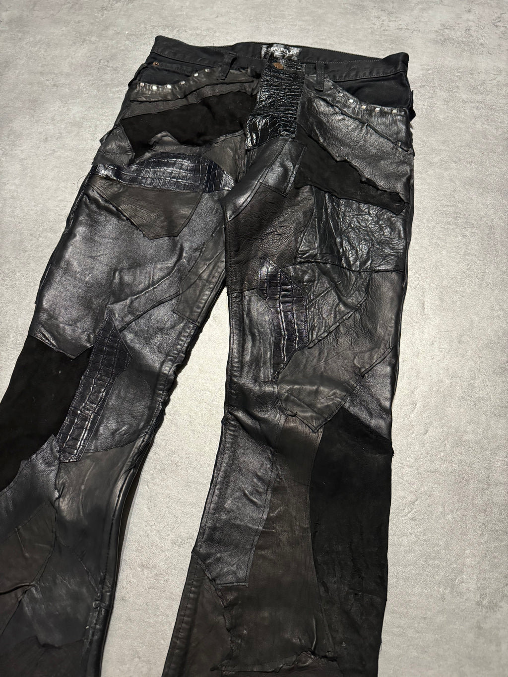 Artisanal Obscure Italian Lab Reworked Leather Crafted Black Pants (M) - 3