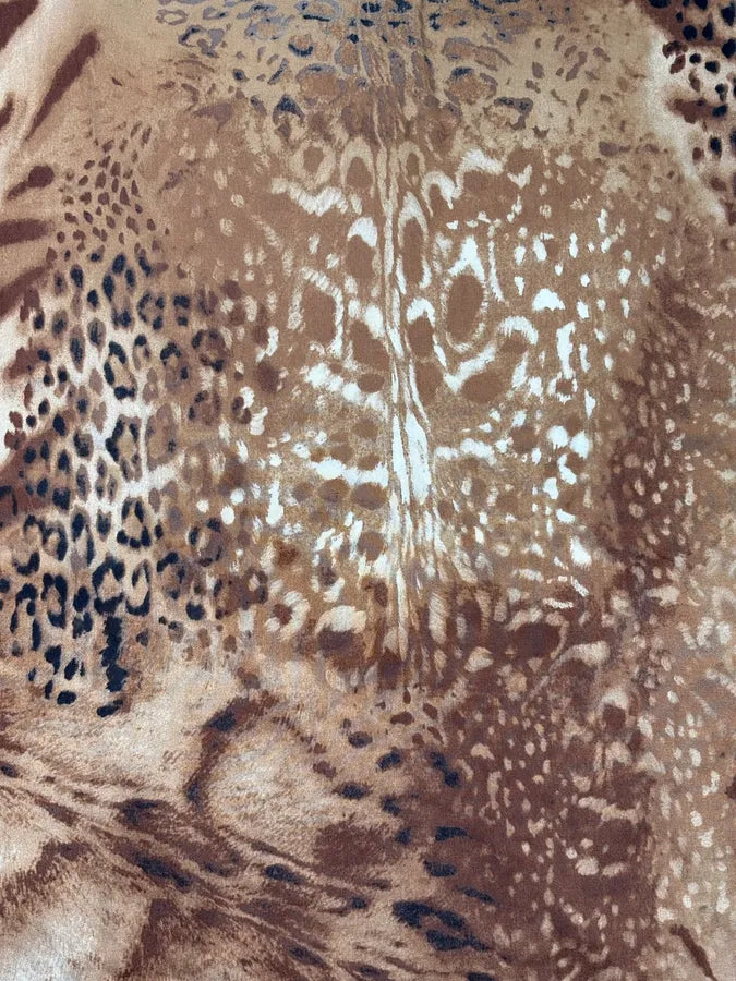 2000s Gianfranco Ferré Beige Silk Leopard Maxi Skirt fRoxcHK 8