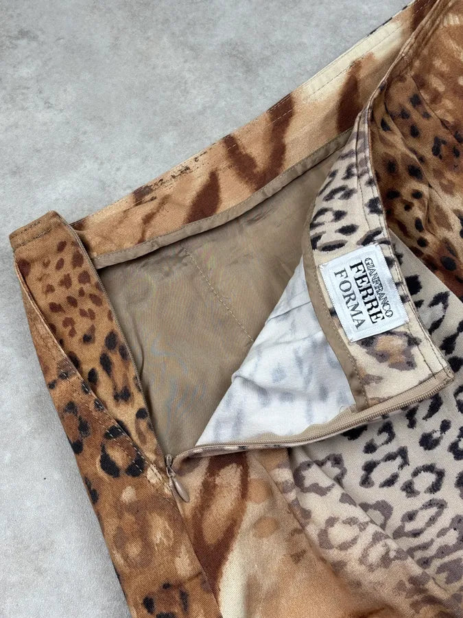 2000s Gianfranco Ferré Beige Silk Leopard Maxi Skirt fRoxcHK 10