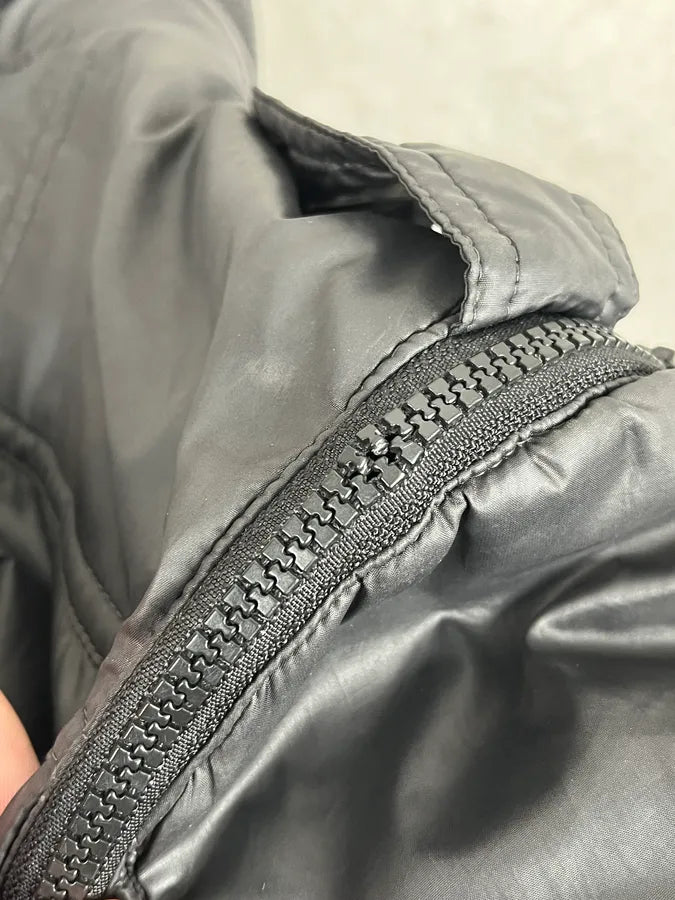 Gianfranco Ferré Black Signature Nylon Jacket with Detachable Sleeves qjHdHXf 11