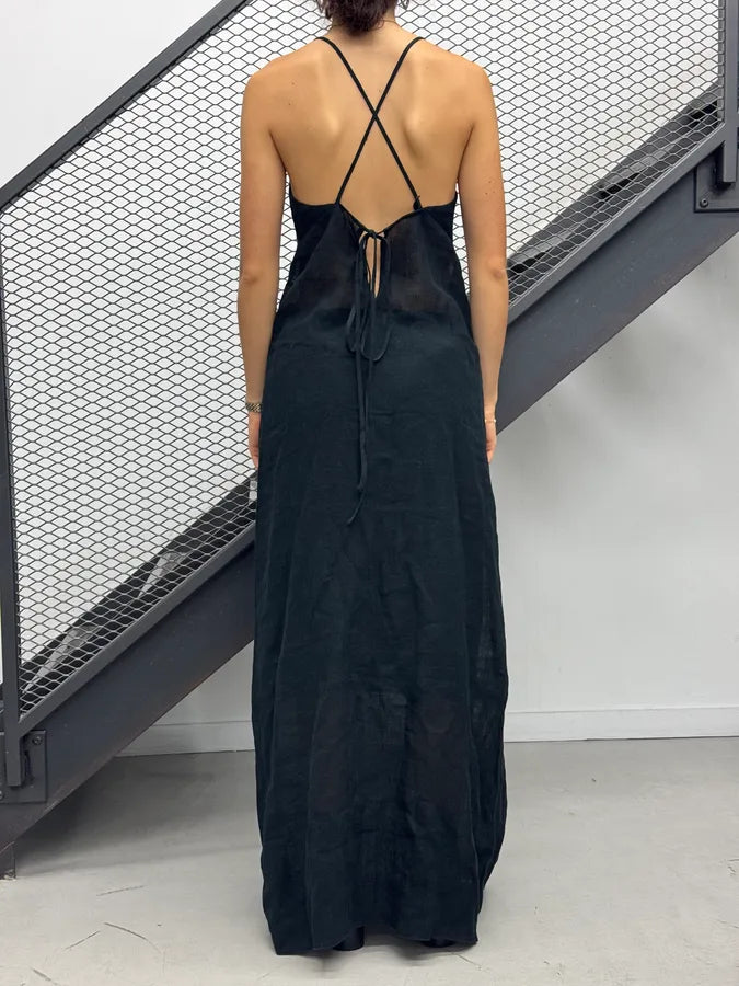 Gianfranco Ferré Black Linen Embroidered Maxi Dress gVTtzbZ 1
