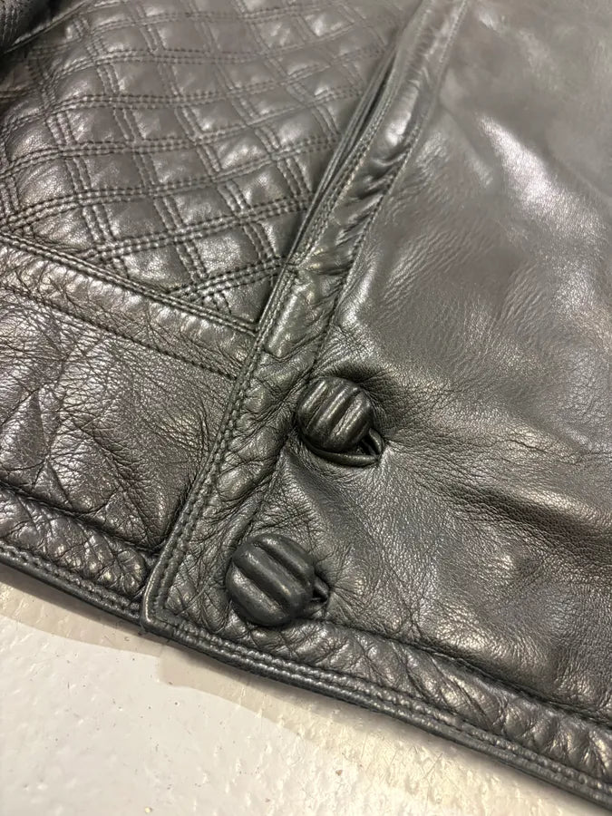AW1992 Gianni Versace Black Leather Quilted Bomber Jacket vMNqdzm 7