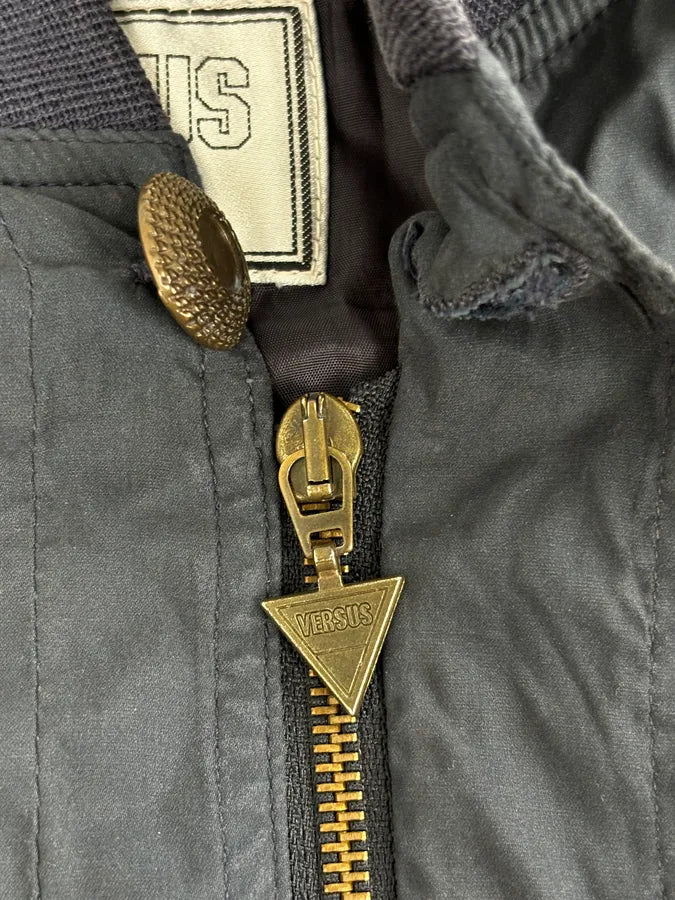 1980s Gianni Versace Versus Navy Minimalist Light Bomber Jacket dqgeFra 9