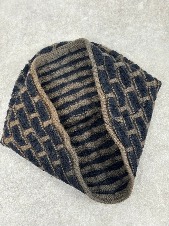 1980s Giorgio Armani Black Contemporary Beanie  yBTeQeH 4