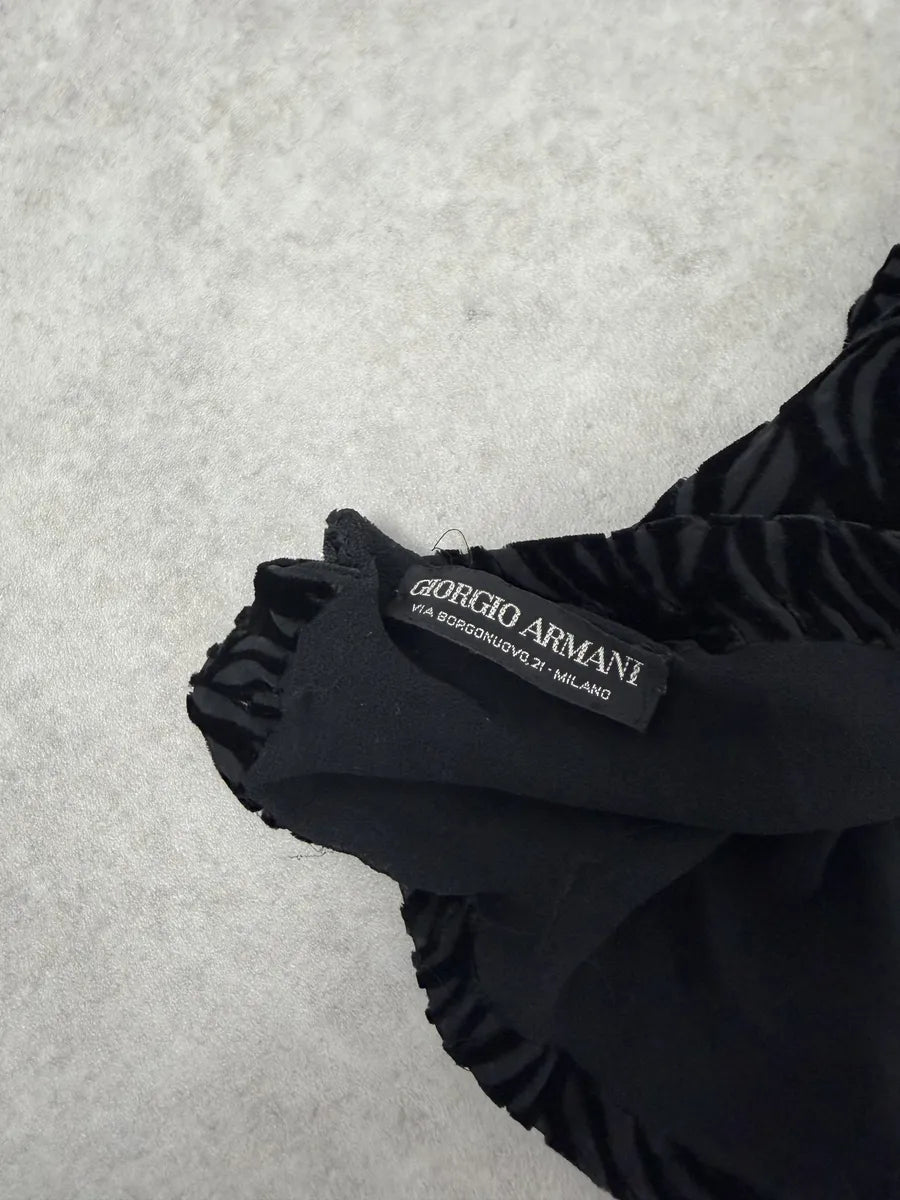 Giorgio Armani Black Silk Velvet Floral Scarf hIxTxBg 4