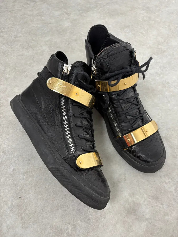 Giuseppe Zanotti Black Gold Velcro High Sneakers sWZPxzE 4