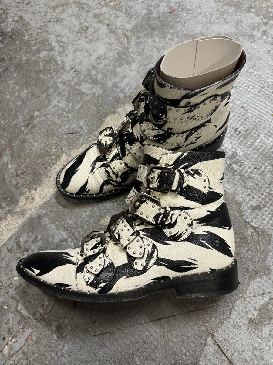 Givenchy Black & White Zebra Leather Studded Strapped Boots bPkxRbC 2