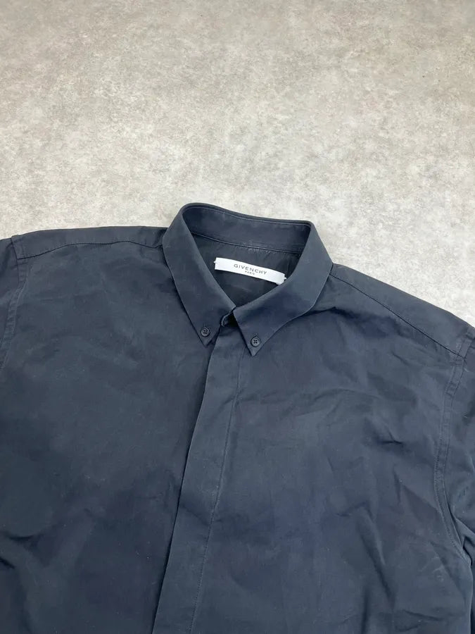 SS2015 Givenchy Black Minimalist Shirt by Riccardo Tisci rVYbcuQ 5