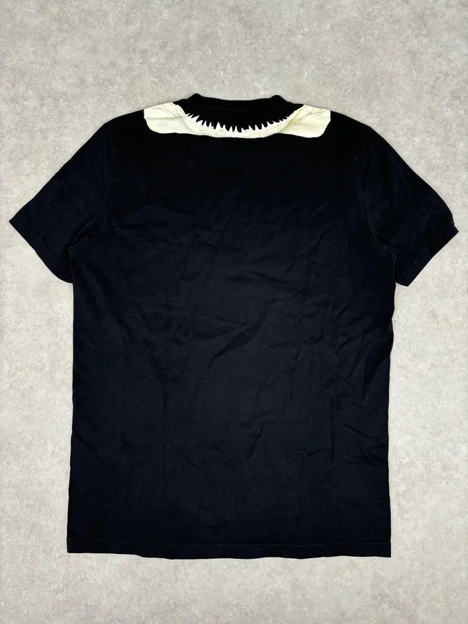 SS2017 Givenchy Black Contrast Ruffle Neck T-Shirt by Riccardo Tisci KFPKaIO 4