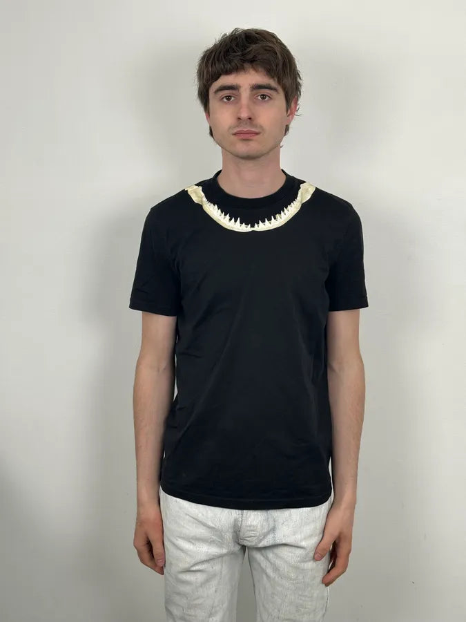 SS2017 Givenchy Black Contrast Ruffle Neck T-Shirt by Riccardo Tisci KFPKaIO 1