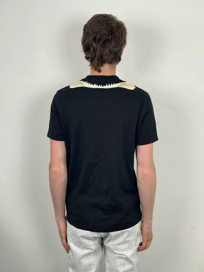 SS2017 Givenchy Black Contrast Ruffle Neck T-Shirt by Riccardo Tisci KFPKaIO 2