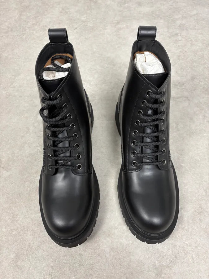AW2023 Givenchy Black Leather Combat Boots by Matthew Williams NlusiXd 3