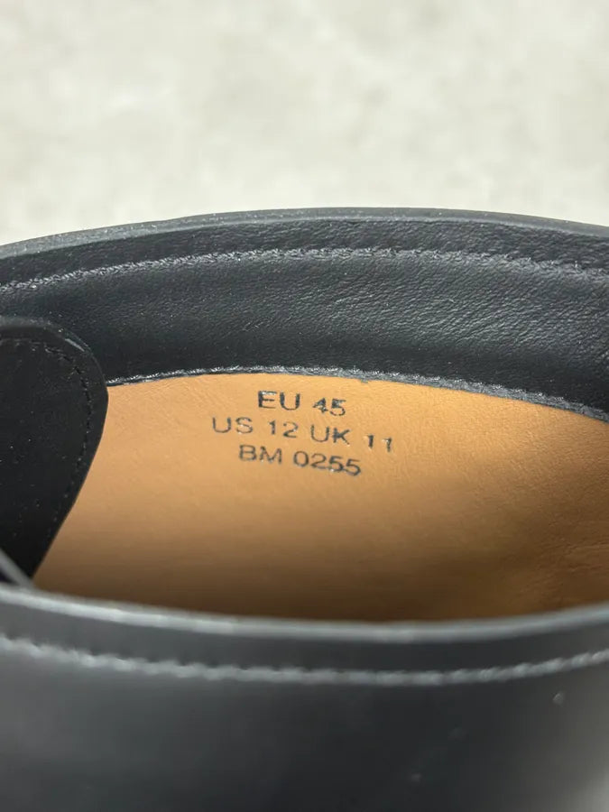 AW2023 Givenchy Black Leather Combat Boots by Matthew Williams NlusiXd 12