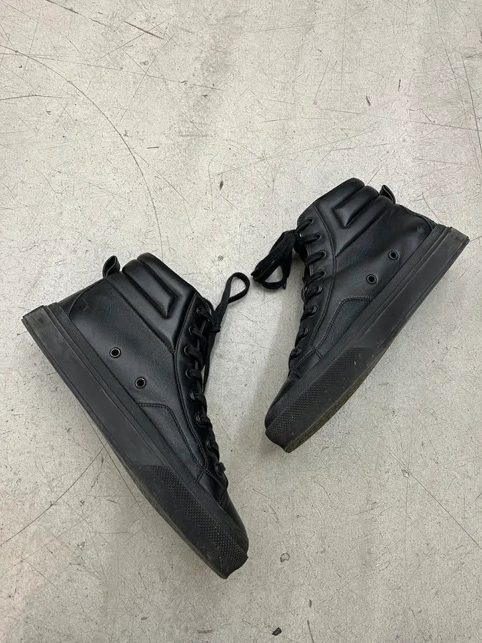 Givenchy Black Leather High Sneakers wLAWARu 2