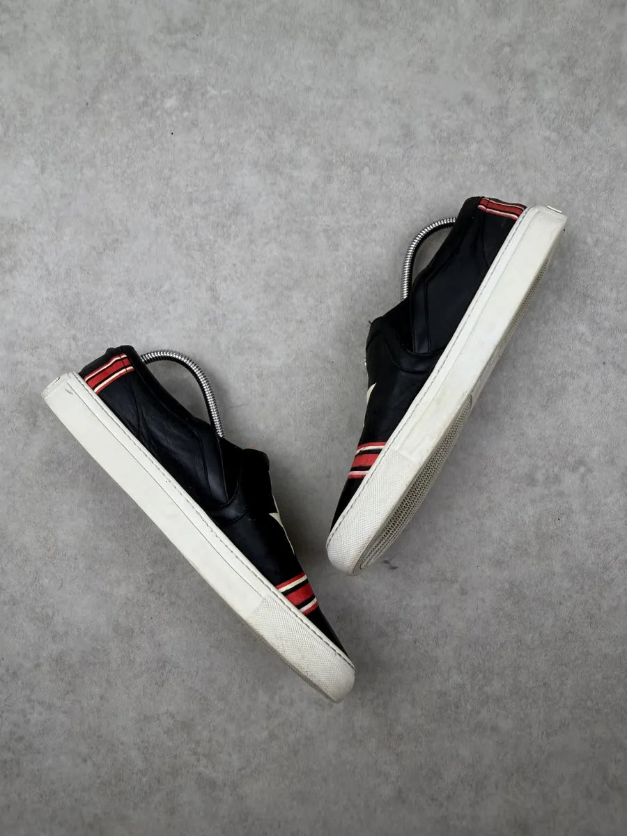 2010s Givenchy Black Leather Star Slip-On Sneakers by Riccardo Tisci TkdIxSK 1