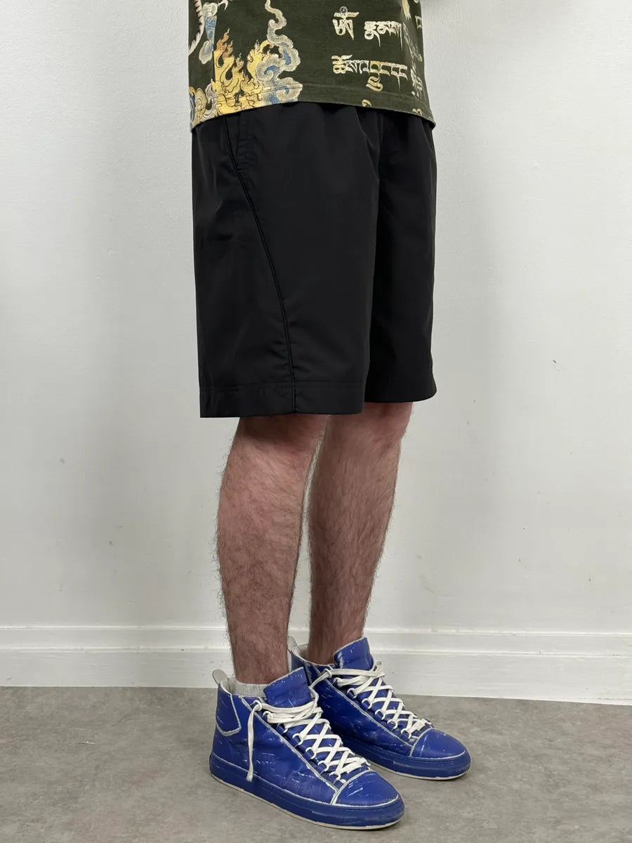 SS2023 Givenchy Black Nylon Shorts by Matthew Williams NeOHxgA 2