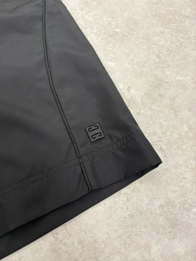 SS2023 Givenchy Black Nylon Shorts by Matthew Williams NeOHxgA 7