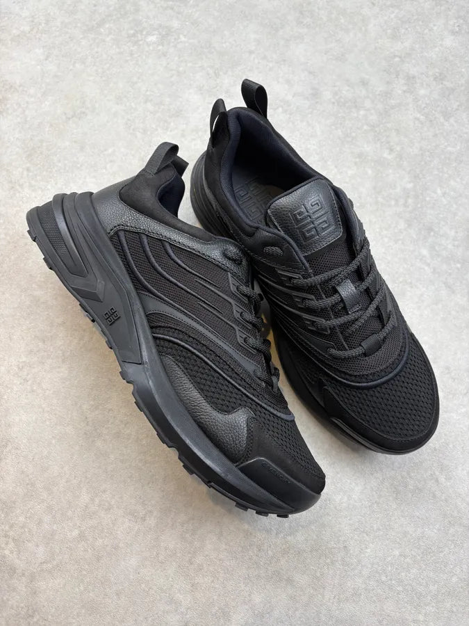 Givenchy Black Runner Premium Hybrid Sneakers GPWTVGq 4