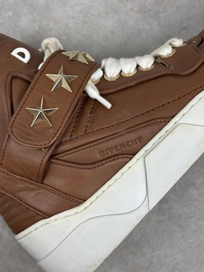 AW2015 Givenchy Tyson Brown Leather Star High Sneakers by Riccardo Tisci iHxtAGI 6