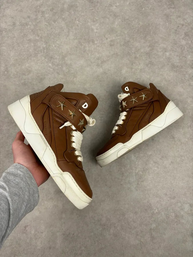 AW2015 Givenchy Tyson Brown Leather Star High Sneakers by Riccardo Tisci iHxtAGI 0