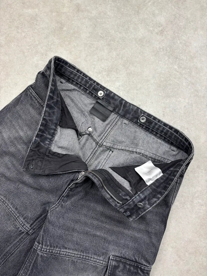 SS2023 Givenchy Grey Cargo Denim Shorts by Matthew Williams  MwTaekJ 9