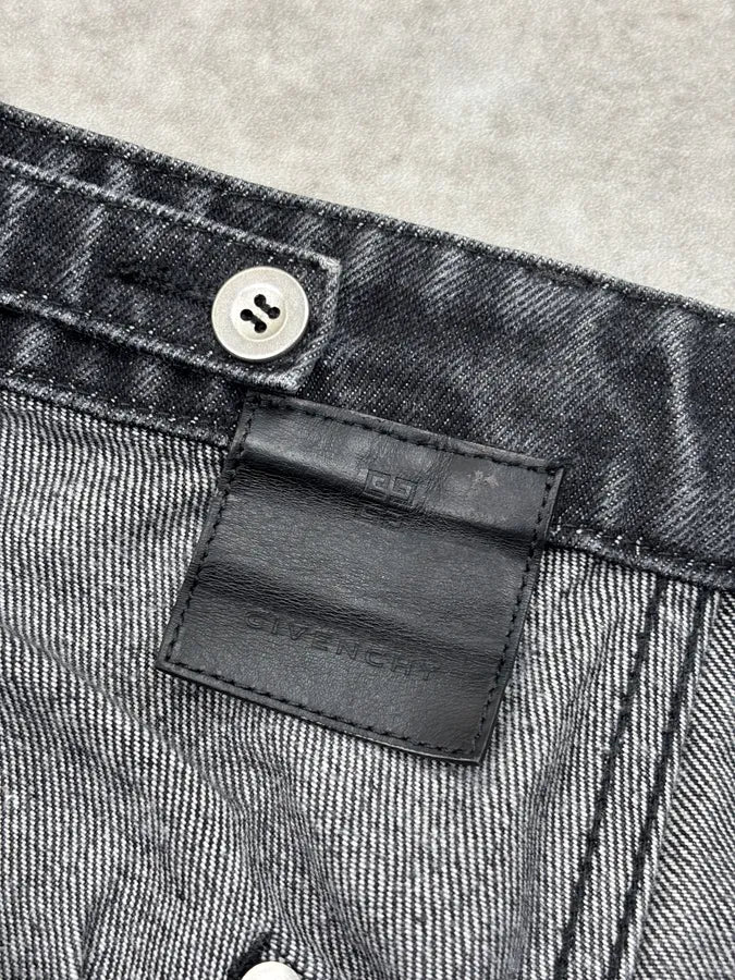 SS2023 Givenchy Grey Cargo Denim Shorts by Matthew Williams  MwTaekJ 11