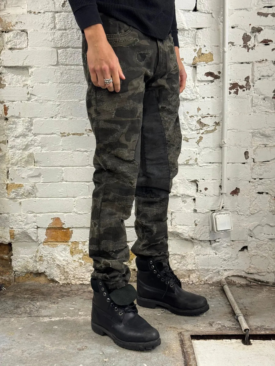 Givenchy Distressed Grey Boro Camo Denim Jeans SXzfyCH 2