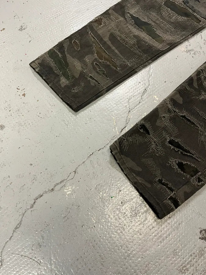 Givenchy Distressed Grey Boro Camo Denim Jeans SXzfyCH 5