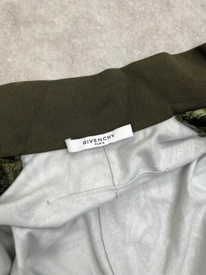 SS2017 Givenchy Dollars Green Zip-up Sweater by Riccardo Tisci CGiRBRo 10