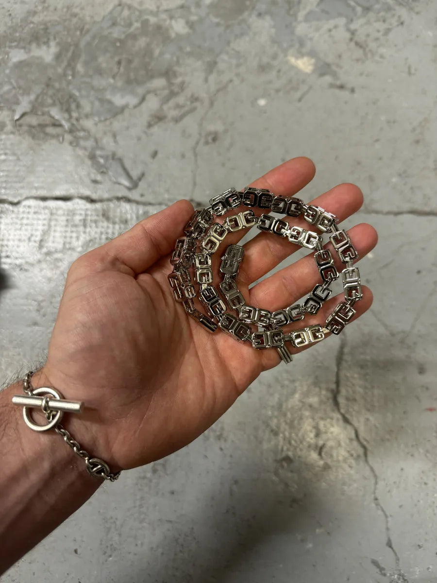 Givenchy G Cube Silvery Necklace hSPhJoC 4