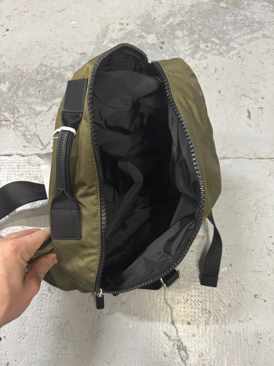 Givenchy G-Zip Triangle Khaki Green Backpack EEZBULs 8