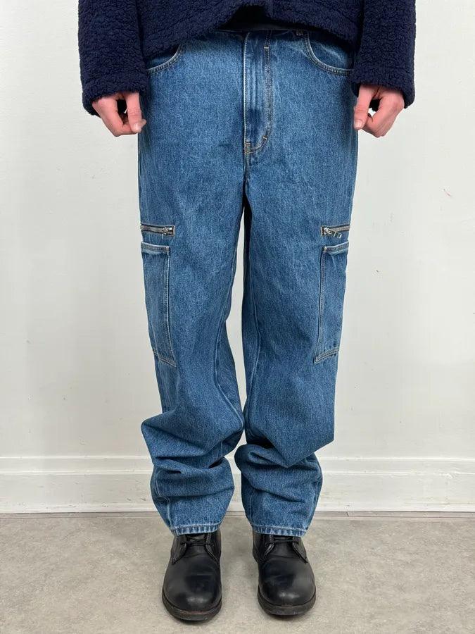 AW2023 Givenchy Indigo Blue Cargo Denim Jeans By Matthew Williams TBqRShG 1