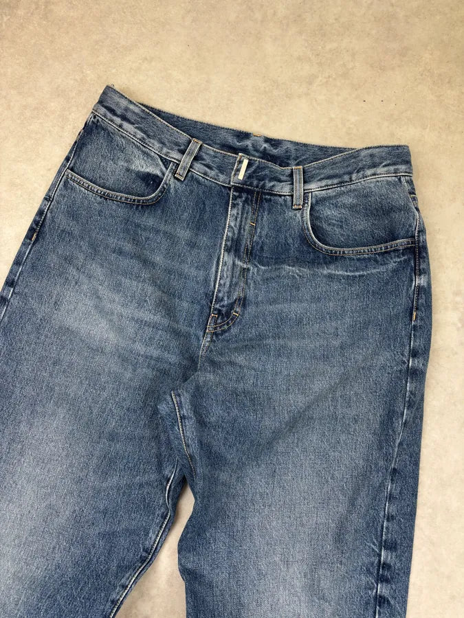 SS2022 Givenchy Loose Blue Denim Jeans omJnjBS 4