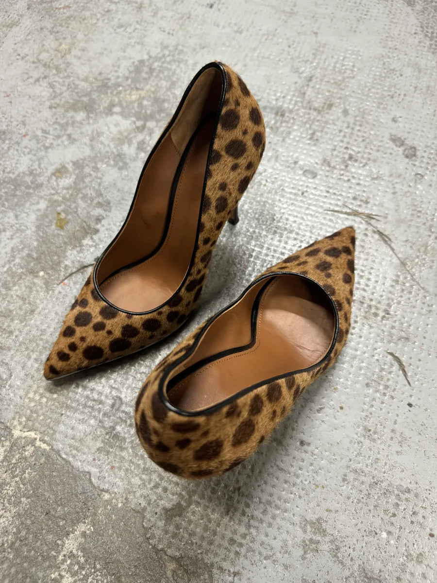 Givenchy Leopard Pony Hair Heel Pumps YFDqoLs 4