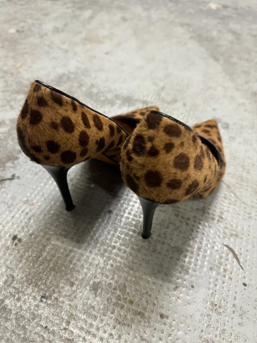 Givenchy Leopard Pony Hair Heel Pumps YFDqoLs 5
