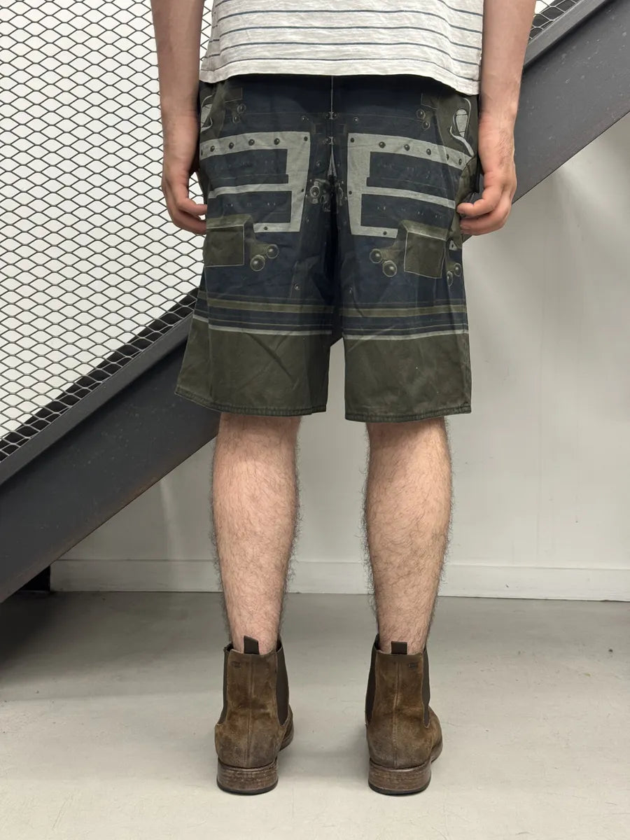 SS2014 Givenchy Khaki Avant-Garde Shorts by Riccardo Tisci qeZWYVu 3
