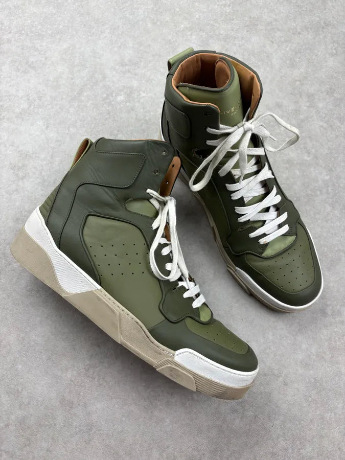AW2014 Givenchy Olive Tyson High Leather Sneakers by Riccardo Tisci wtnpxCm 4