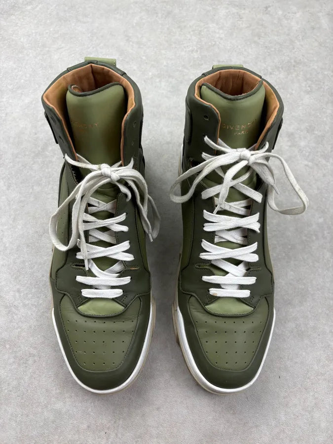AW2014 Givenchy Olive Tyson High Leather Sneakers by Riccardo Tisci wtnpxCm 1