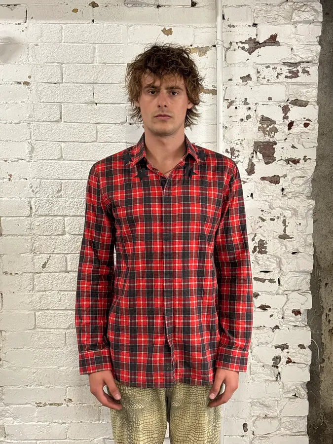 SS2015 Givenchy Red Black Plaid Star Shirt by Riccardo Tisci CTTlMhT 1