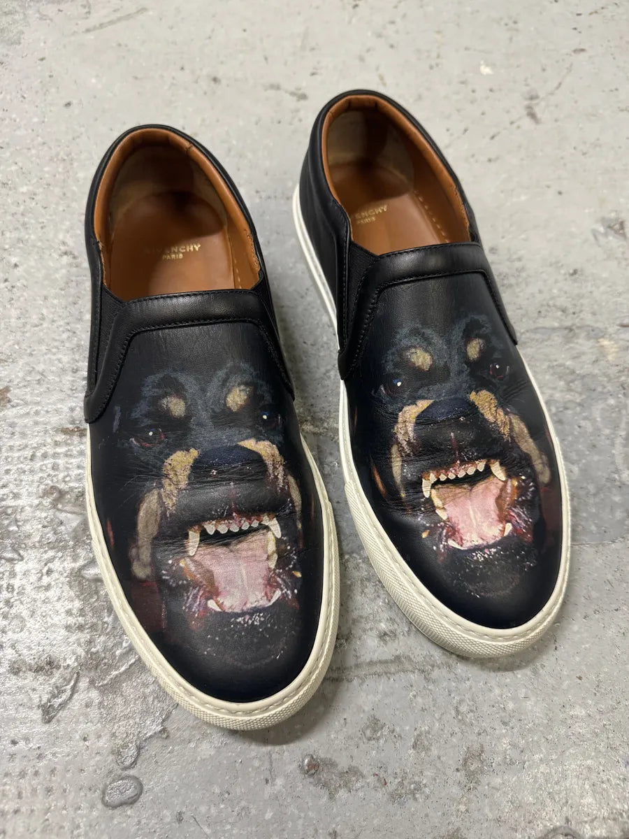 Givenchy Rottweiler Dog Black Leather Slip On Shoes NNoLjtC 1