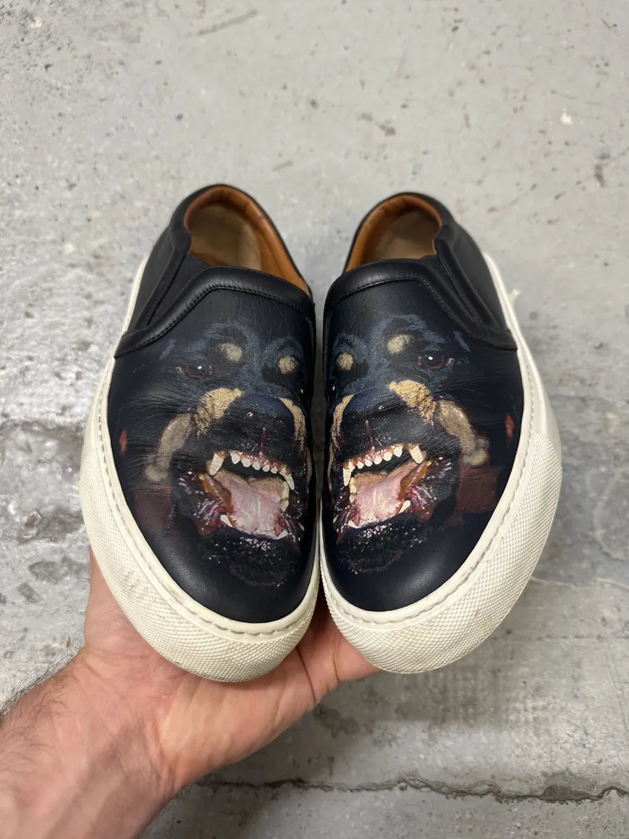 Givenchy Rottweiler Dog Black Leather Slip On Shoes NNoLjtC 3