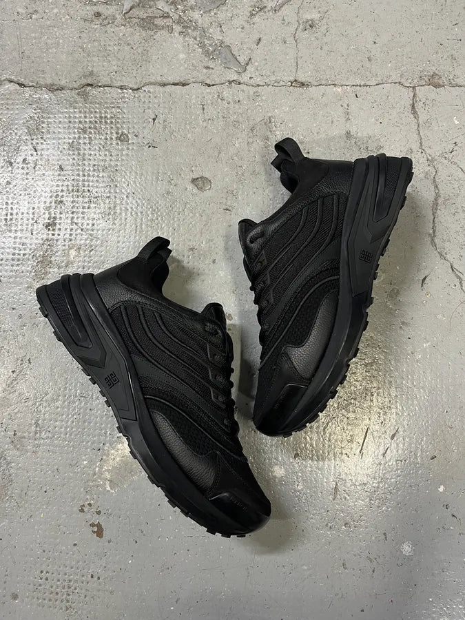 Givenchy Runners Black GIV 1 TR Sneakers (41.5eu/us8) HvkztOF 2