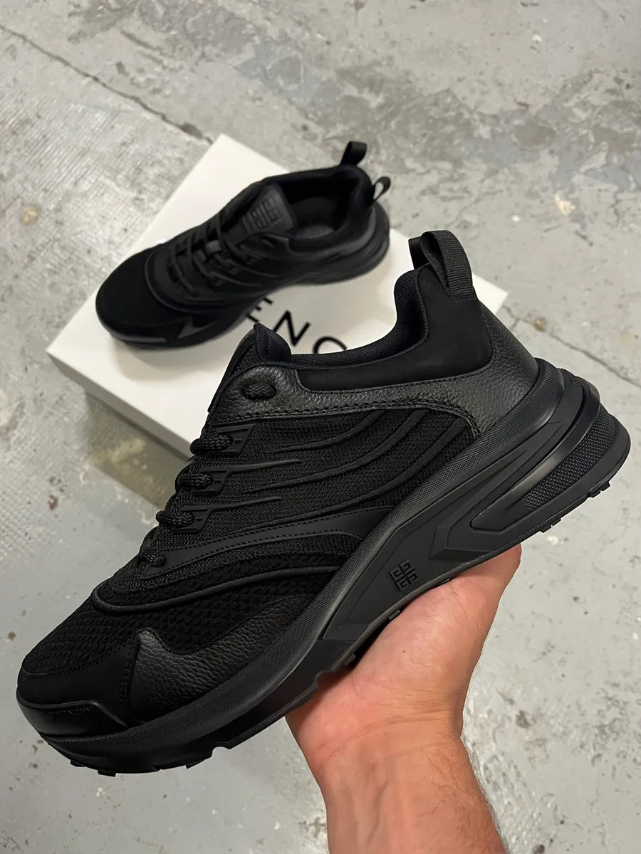 Givenchy Runners Black GIV 1 TR Sneakers (42eu/us8.5) AgyrAKV 0